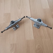 Independent trucks 8.25 for sale  COLCHESTER