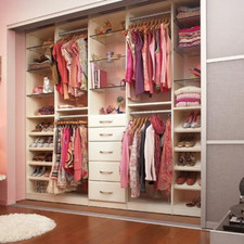 Closet cleanout lot for sale  Fairborn