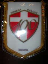 gagliardetto novara calcio usato  Napoli