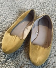Size shoes flats for sale  PONTYPOOL