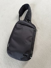 Pacsafe vibe 325 gebraucht kaufen  Riegelsberg