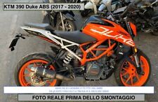Sono disponibili ricambi usato  Italia