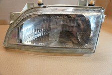 Farol dianteiro esquerdo Ford Escort MK5 FABRICANTE DE EQUIPAMENTO ORIGINAL NOVO NOS EU ESPECIFICAÇÕES VOLANTE À ESQUERDA comprar usado  Enviando para Brazil
