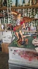Statua san michele usato  Cava de Tirreni