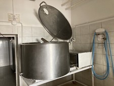 Frigorifero per latte usato  Montescaglioso