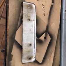 Stoßstangenmittelteil vorn po gebraucht kaufen  Baden-Baden