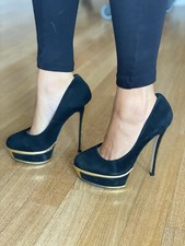 Decollete nero oro usato  Milano