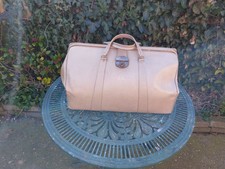 Large gladstone overnight for sale  LINCOLN