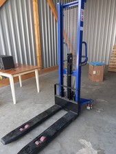 Hochhubwagen hydrolisch tragek gebraucht kaufen Hochhubwagen hydrolisch tragek gebraucht kaufen  Heidelberg