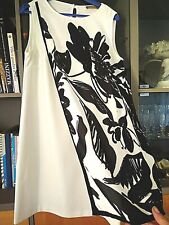 Abito elegante diverse usato  Italia