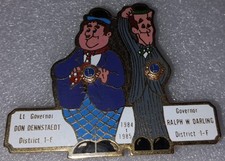 Pin tres rare d'occasion  Vincennes