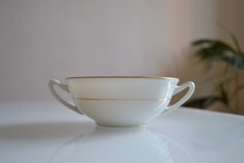 Tasse trembleuse porcelaine d'occasion Tasse trembleuse porcelaine d'occasion  Marseille IV