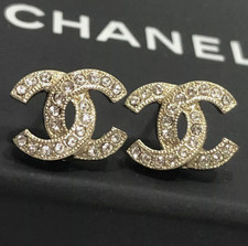 Orecchini chanel classic usato  Spedire a Italy