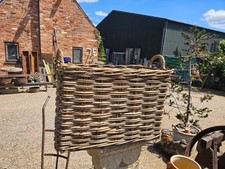 Large vintage country for sale  BURTON-ON-TRENT