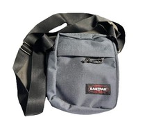 Eastpak umhängetasche the gebraucht kaufen  Spiesen-Elversberg