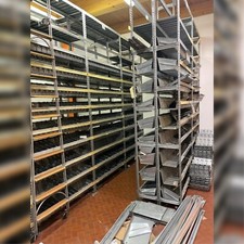 Scaffalatura modulare leggera usato  San Giuliano Milanese