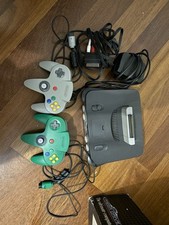 Nintendo console nero usato  Sestri Levante