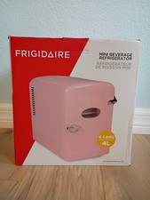 Mini geladeira Frigidaire retrô mini EFMIS129 - Rosa, usado comprar usado  Enviando para Brazil