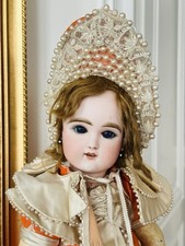 Ancienne belle poupée d'occasion  France