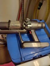 Dyson v11 sv17 usato  Piacenza