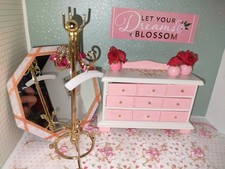 Dollhouse furniture lot for sale  Meridian