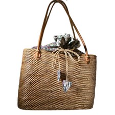 Bolsa de ombro Winding Road Ata Grass Bali tecida à mão rattan drawstri 9x12x4 comprar usado  Enviando para Brazil