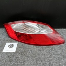 Feu arrière gauche d'occasion Feu arrière gauche d'occasion  Lorient