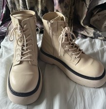 Steve madden women for sale  DEAL