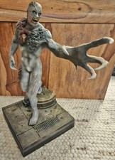 Resident evil tyrant gebraucht kaufen Resident evil tyrant gebraucht kaufen  Mettmann