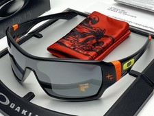Occhiali sole oakley usato  Italia