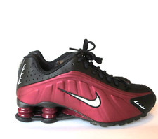 Buty Nike Shox R4 (6.5) Damskie NOWE Czarne/Czerwone/Srebrne AR3565-009 Sneakersy Metaliczne na sprzedaż  Wysyłka do Poland