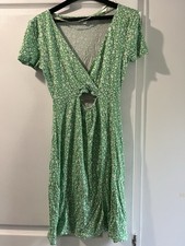 Robe jennyfer verte d'occasion  Juziers