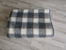 Schurwolldecke gebraucht kaufen  Büdelsdorf