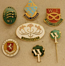 Seven vintage enamel for sale  WATERLOOVILLE