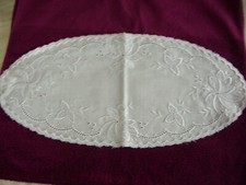 Deckchen bestickt creme gebraucht kaufen  Görlitz