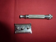 Ancien rasoir mecanique d'occasion  Chaumont
