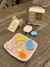 Cobertor Sylvanian Families rosa berçário guarda-roupa mesa slide play Calico Critters comprar usado  Enviando para Brazil