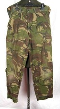Pantalone mimetico mimetico usato  San Giorgio a Cremano