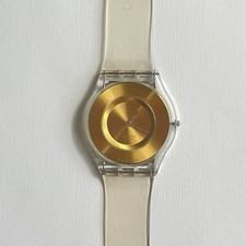 2001 Y2K Swatch Skin Watch pulseira de geléia dourada transparente nova bateria - Funcionando comprar usado  Enviando para Brazil