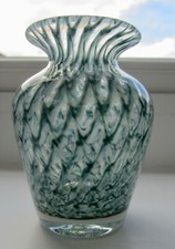 Art glass vase for sale  BRECHIN