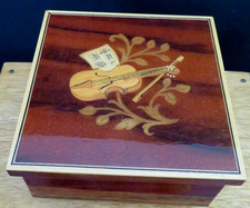 CAIXA DE MÚSICA JOIAS de madeira italiana vintage violino em relevo, pés 4 x 4 x 2 em excelente estado usado comprar usado  Enviando para Brazil
