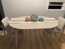 Dinning room set for sale  East Northport