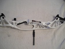 White hoyt prevail for sale  Humble