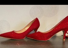 Scarpe rosse tacco usato  Blufi