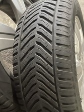 Cerchi gomme mercedes usato  Vicoforte