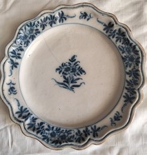 Piatto maiolica antico usato  Brindisi