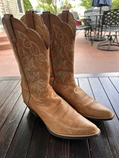 Ariat women pull for sale  Joliet