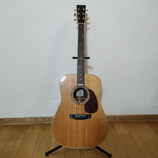 Chitarra acustica s.yairi usato  Spedire a Italy