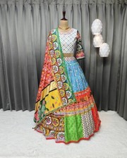 Choli lehenga indien d'occasion  Expédié en France