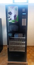 Distributore automatico combin usato  Senago